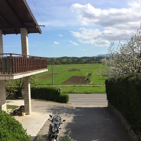 Sunny Hill Апартаменты *
